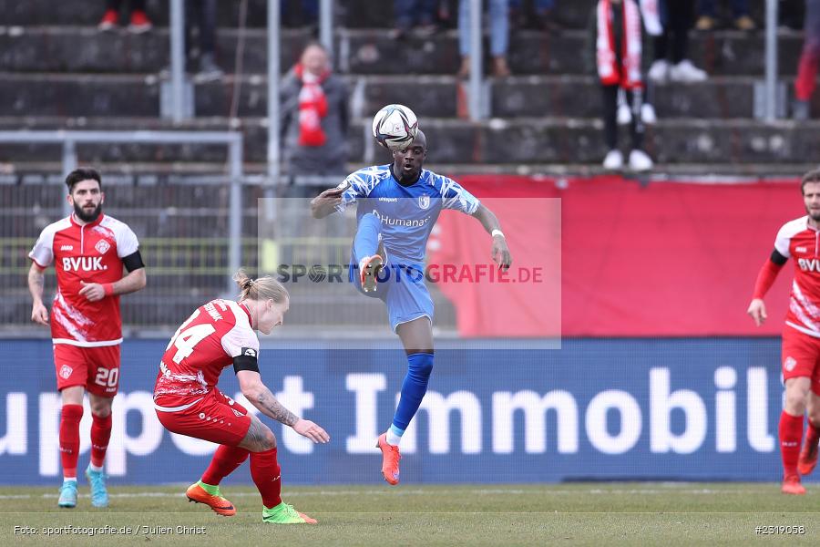 Amara Condé, FLYERALARM Arena, Würzburg, 26.02.2022, DFL, sport, action, Februar 2022, Saison 2021/2022, 3. Liga, FCM, FWK, 1. FC Magdeburg, FC Würzburger Kickers - Bild-ID: 2319058