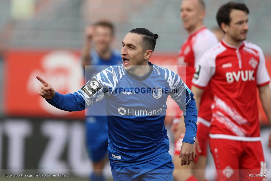 Baris Atik, FLYERALARM Arena, Würzburg, 26.02.2022, DFL, sport, action, Februar 2022, Saison 2021/2022, 3. Liga, FCM, FWK, 1. FC Magdeburg, FC Würzburger Kickers - Bild-ID: 2319069