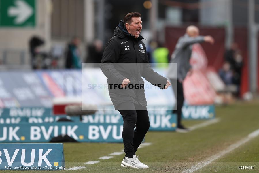 Christian Titz, FLYERALARM Arena, Würzburg, 26.02.2022, DFL, sport, action, Februar 2022, Saison 2021/2022, 3. Liga, FCM, FWK, 1. FC Magdeburg, FC Würzburger Kickers - Bild-ID: 2319081 Christian Titz, FLYERALARM Arena, Würzburg, 26.02.2022, DFL, sport, action, Februar 2022, Saison 2021/2022, 3. Liga, FCM, FWK, 1. FC Magdeburg, FC Würzburger Kickers - Bild-ID: 2319081