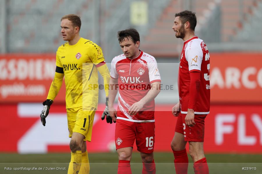 Enttäuscht, Peter Kurzweg, FLYERALARM Arena, Würzburg, 26.02.2022, DFL, sport, action, Februar 2022, Saison 2021/2022, 3. Liga, FCM, FWK, 1. FC Magdeburg, FC Würzburger Kickers - Bild-ID: 2319113