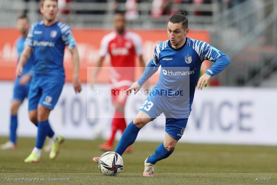 Baris Atik, FLYERALARM Arena, Würzburg, 26.02.2022, DFL, sport, action, Februar 2022, Saison 2021/2022, 3. Liga, FCM, FWK, 1. FC Magdeburg, FC Würzburger Kickers - Bild-ID: 2319127
