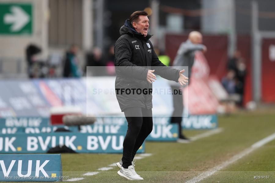 Gestik, Christian Titz, FLYERALARM Arena, Würzburg, 26.02.2022, DFL, sport, action, Februar 2022, Saison 2021/2022, 3. Liga, FCM, FWK, 1. FC Magdeburg, FC Würzburger Kickers - Bild-ID: 2319137