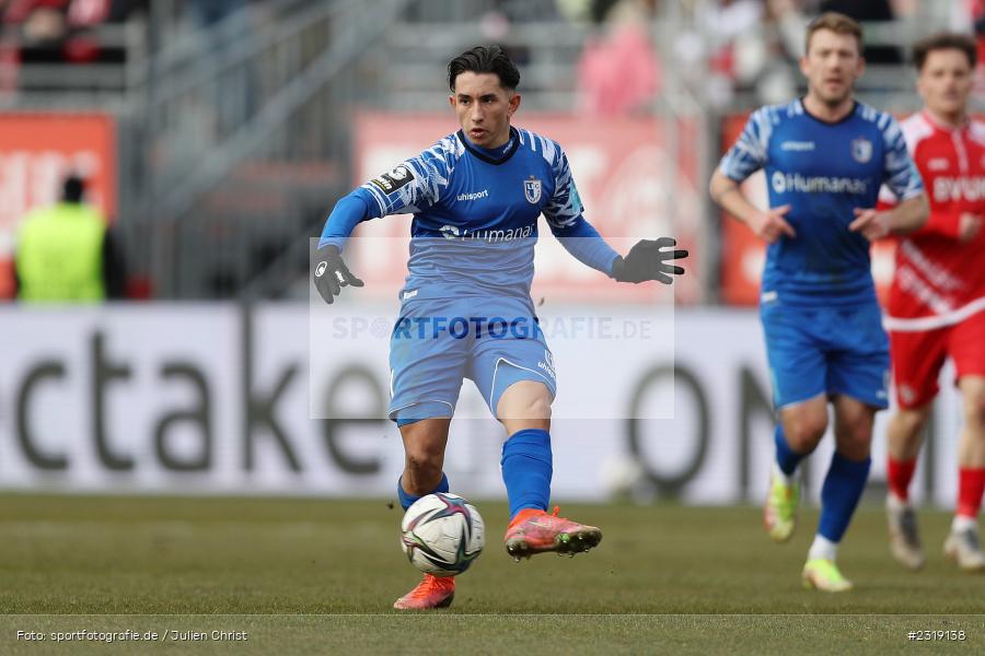 Jason Ceka, FLYERALARM Arena, Würzburg, 26.02.2022, DFL, sport, action, Februar 2022, Saison 2021/2022, 3. Liga, FCM, FWK, 1. FC Magdeburg, FC Würzburger Kickers - Bild-ID: 2319138