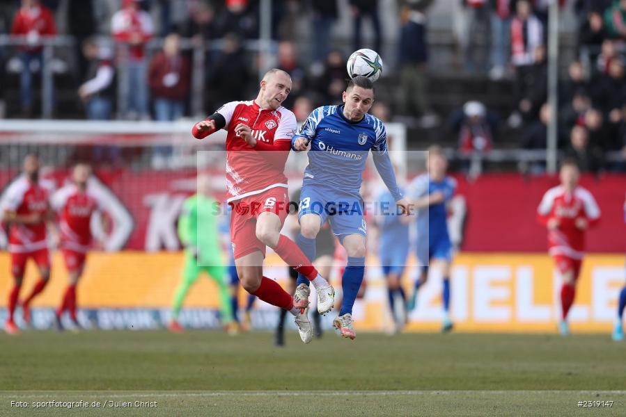 Tobias Kraulich, FLYERALARM Arena, Würzburg, 26.02.2022, DFL, sport, action, Februar 2022, Saison 2021/2022, 3. Liga, FCM, FWK, 1. FC Magdeburg, FC Würzburger Kickers - Bild-ID: 2319147