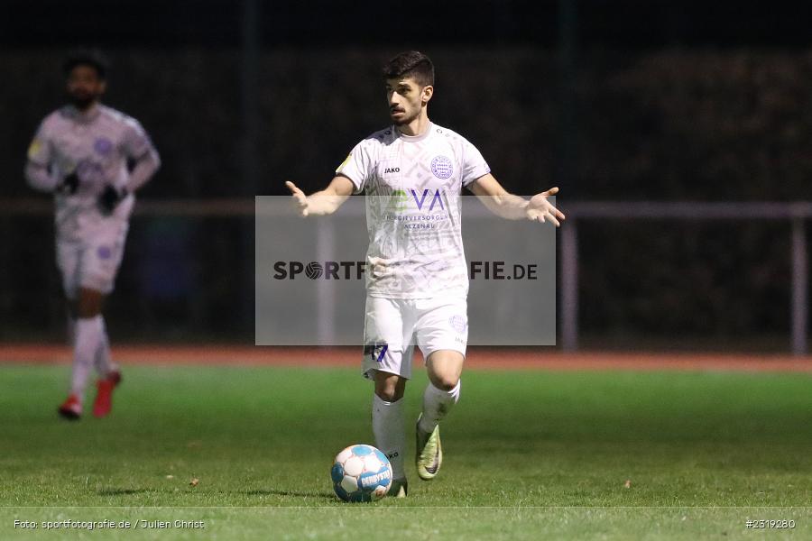 Hände, Arme, gestikuliert, Antonio Tyrokomos, Stadion (Damm), Aschaffenburg, 28.02.2022, HEL, BFV, sport, action, Februar 2022, Saison 2021/2022, Landesfreundschaftsspiele, FCB, SVA, FC Bayern Alzenau, SV Viktoria Aschaffenburg - Bild-ID: 2319280