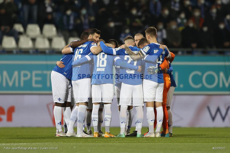 Mannschaftskreis, Merck-Stadion, Darmstadt, 04.03.2022, DFL, sport, action, März 2022, Saison 2021/2022, 2. Bundesliga, FCH, D98, SVD, 1. FC Heidenheim 1846, SV Darmstadt 98 - Bild-ID: 2319311