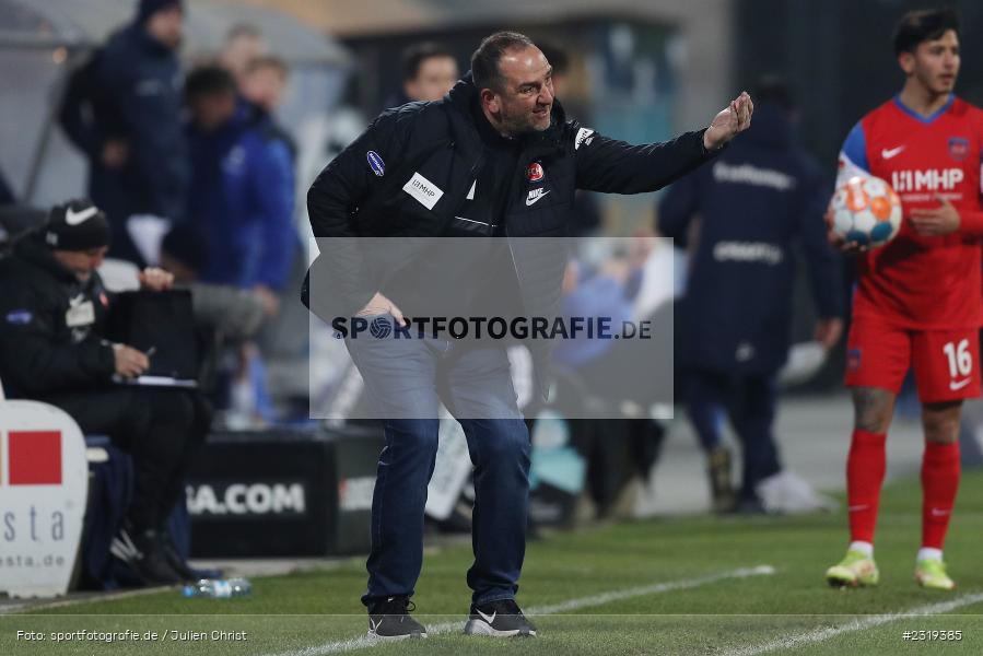 Hände, Arme, gestikuliert, Frank Schmidt, Merck-Stadion, Darmstadt, 04.03.2022, DFL, sport, action, März 2022, Saison 2021/2022, 2. Bundesliga, FCH, D98, SVD, 1. FC Heidenheim 1846, SV Darmstadt 98 - Bild-ID: 2319385