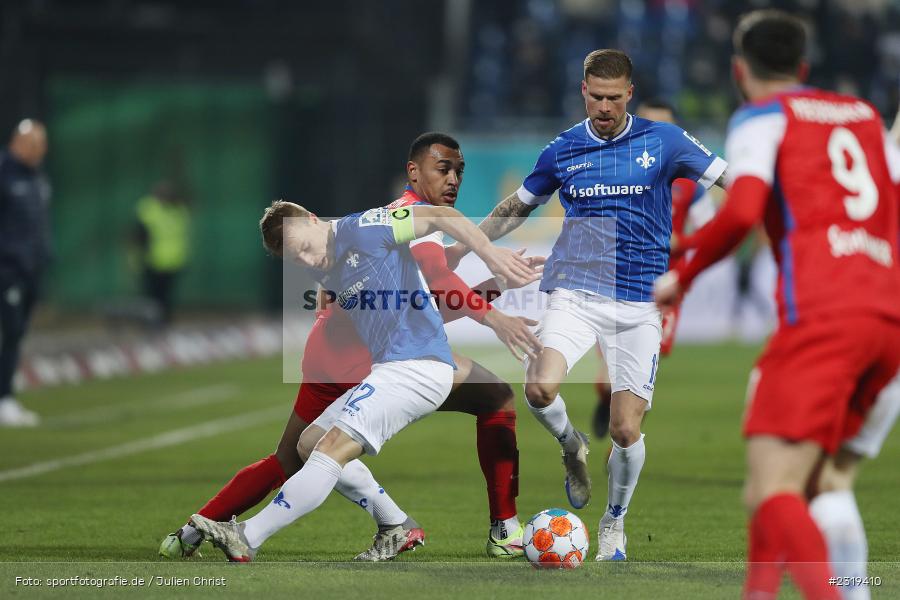 Fabian Holland, Merck-Stadion, Darmstadt, 04.03.2022, DFL, sport, action, März 2022, Saison 2021/2022, 2. Bundesliga, FCH, D98, SVD, 1. FC Heidenheim 1846, SV Darmstadt 98 - Bild-ID: 2319410