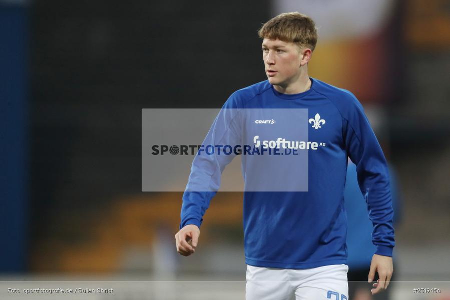 Clemens Riedel, Merck-Stadion, Darmstadt, 04.03.2022, DFL, sport, action, März 2022, Saison 2021/2022, 2. Bundesliga, FCH, D98, SVD, 1. FC Heidenheim 1846, SV Darmstadt 98 - Bild-ID: 2319456 Clemens Riedel, Merck-Stadion, Darmstadt, 04.03.2022, DFL, sport, action, März 2022, Saison 2021/2022, 2. Bundesliga, FCH, D98, SVD, 1. FC Heidenheim 1846, SV Darmstadt 98 - Bild-ID: 2319456