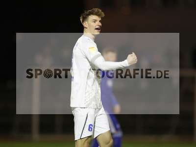 Fotos von SV Viktoria Aschaffenburg - FC Bayern Alzenau auf sportfotografie.de