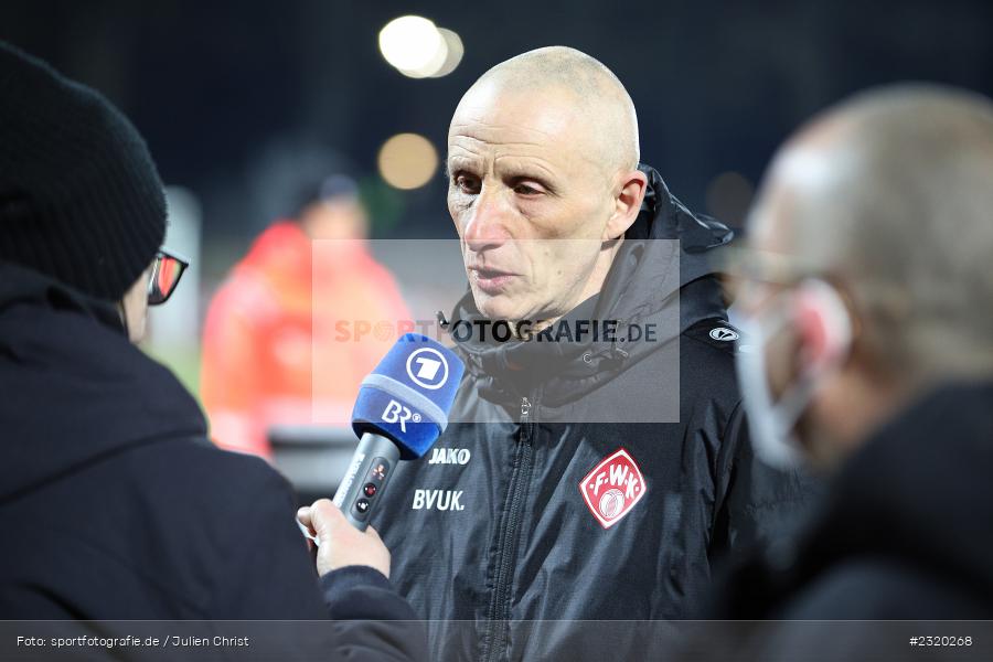 Interview, Ralf Santelli, Willy-Sachs-Stadion, Schweinfurt, 08.03.2022, BFV, sport, action, März 2022, Saison 2021/2022, Verbandspokal, Viertelfinale, Toto-Pokal, FWK, FC05, FC Würzburger Kickers, 1. FC Schweinfurt 05 - Bild-ID: 2320268