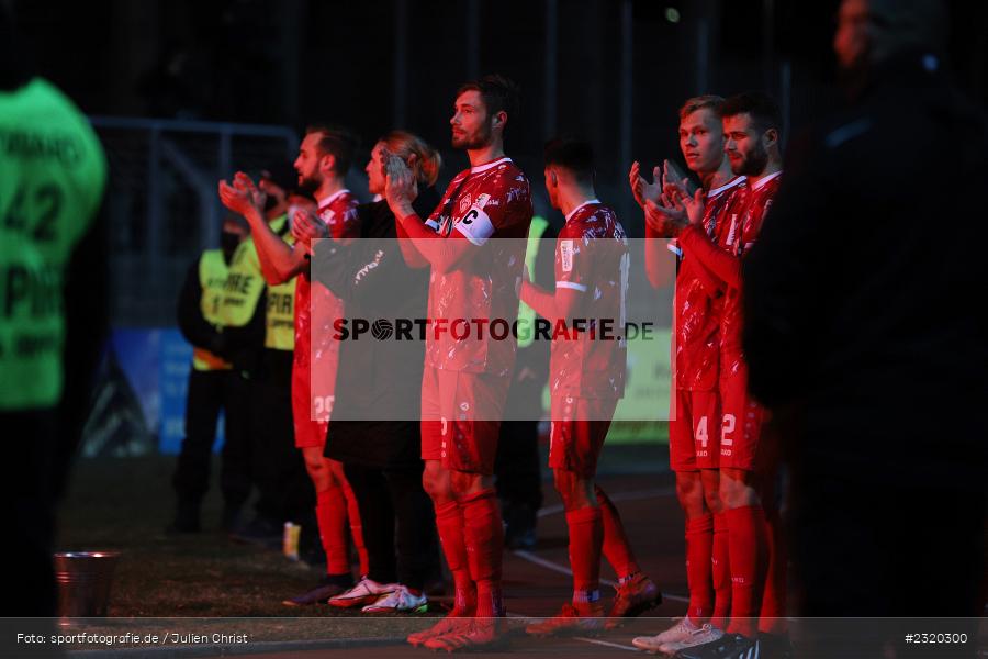 Applaus, Fans, Christian Strohdiek, Willy-Sachs-Stadion, Schweinfurt, 08.03.2022, BFV, sport, action, März 2022, Saison 2021/2022, Verbandspokal, Viertelfinale, Toto-Pokal, FWK, FC05, FC Würzburger Kickers, 1. FC Schweinfurt 05 - Bild-ID: 2320300