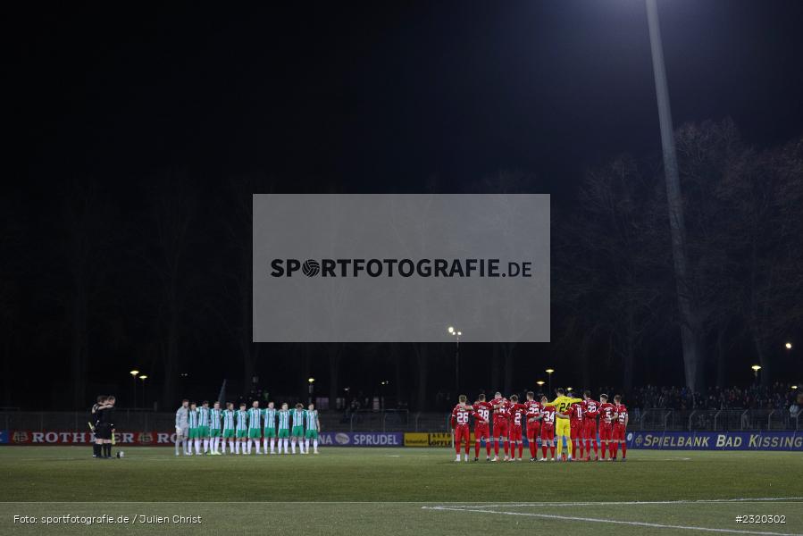 Schweigeminute, Willy-Sachs-Stadion, Schweinfurt, 08.03.2022, BFV, sport, action, März 2022, Saison 2021/2022, Verbandspokal, Viertelfinale, Toto-Pokal, FWK, FC05, FC Würzburger Kickers, 1. FC Schweinfurt 05 - Bild-ID: 2320302