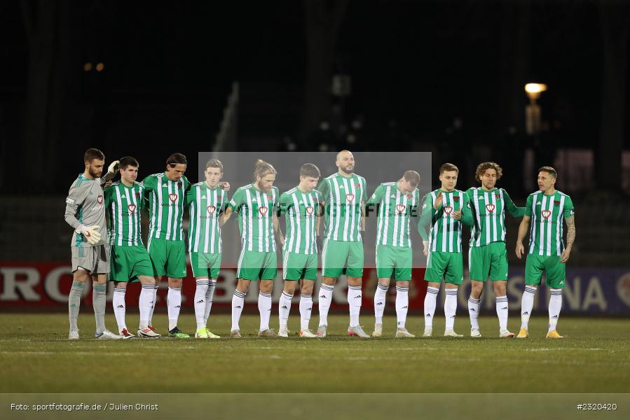 Team, Schweigeminute, Willy-Sachs-Stadion, Schweinfurt, 08.03.2022, BFV, sport, action, März 2022, Saison 2021/2022, Verbandspokal, Viertelfinale, Toto-Pokal, FWK, FC05, FC Würzburger Kickers, 1. FC Schweinfurt 05 - Bild-ID: 2320420 Team, Schweigeminute, Willy-Sachs-Stadion, Schweinfurt, 08.03.2022, BFV, sport, action, März 2022, Saison 2021/2022, Verbandspokal, Viertelfinale, Toto-Pokal, FWK, FC05, FC Würzburger Kickers, 1. FC Schweinfurt 05 - Bild-ID: 2320420