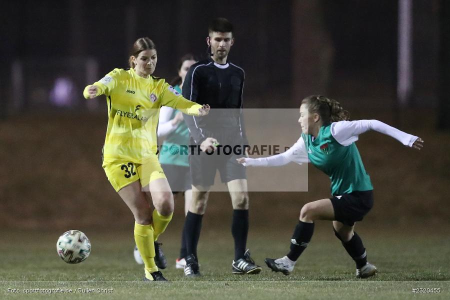 Celia Kirbach, Willy-Sachs-Stadion, Schweinfurt, 09.03.2022, BFV, sport, action, März 2022, Saison 2021/2022, Frauen, Achtelfinale, Verbandspokal, FWK, FC05, FC Würzburger Kickers, 1. FC Schweinfurt 05 - Bild-ID: 2320455