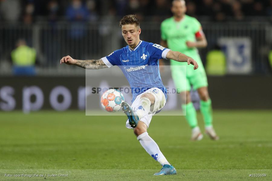 Marvin Mehlem, Merck-Stadion am Böllenfalltor, Darmstadt, 11.03.2022, DFL, sport, action, März 2022, Saison 2021/2022, 2. Bundesliga, SVS, D98, SV Sandhausen, SV Darmstadt 98 - Bild-ID: 2320659