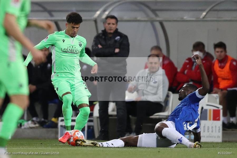 Chima Okoroji, Merck-Stadion am Böllenfalltor, Darmstadt, 11.03.2022, DFL, sport, action, März 2022, Saison 2021/2022, 2. Bundesliga, SVS, D98, SV Sandhausen, SV Darmstadt 98 - Bild-ID: 2320661