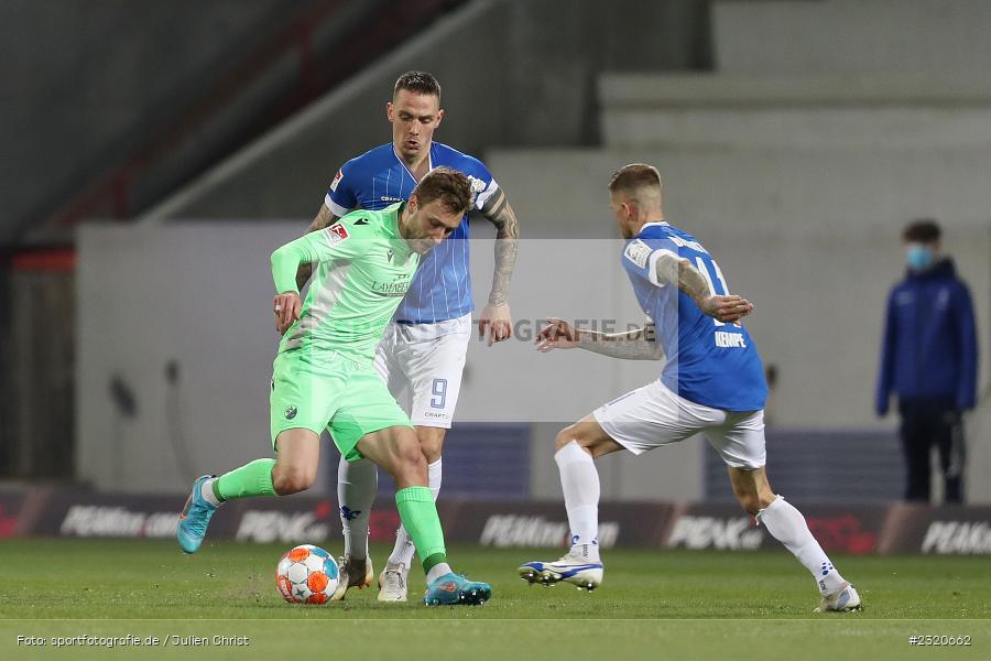 Tom Trybull, Merck-Stadion am Böllenfalltor, Darmstadt, 11.03.2022, DFL, sport, action, März 2022, Saison 2021/2022, 2. Bundesliga, SVS, D98, SV Sandhausen, SV Darmstadt 98 - Bild-ID: 2320662