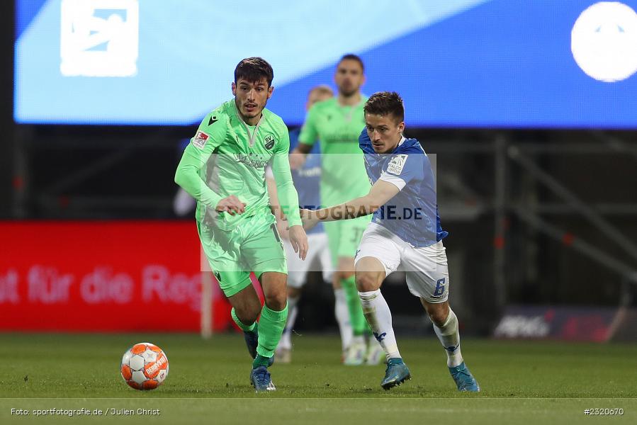 Bashkim Ajdini, Merck-Stadion am Böllenfalltor, Darmstadt, 11.03.2022, DFL, sport, action, März 2022, Saison 2021/2022, 2. Bundesliga, SVS, D98, SV Sandhausen, SV Darmstadt 98 - Bild-ID: 2320670