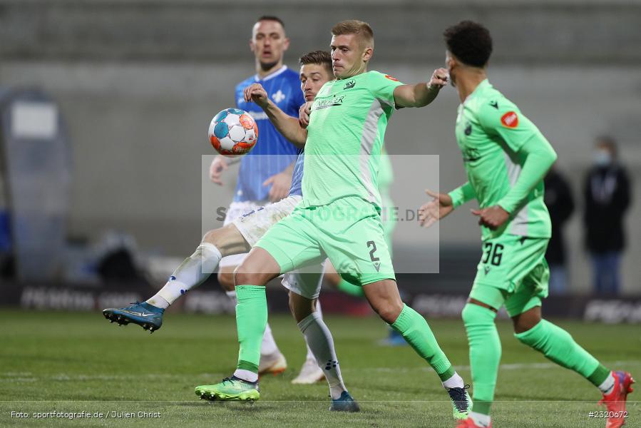 Aleksandr Zhirov, Merck-Stadion am Böllenfalltor, Darmstadt, 11.03.2022, DFL, sport, action, März 2022, Saison 2021/2022, 2. Bundesliga, SVS, D98, SV Sandhausen, SV Darmstadt 98 - Bild-ID: 2320672