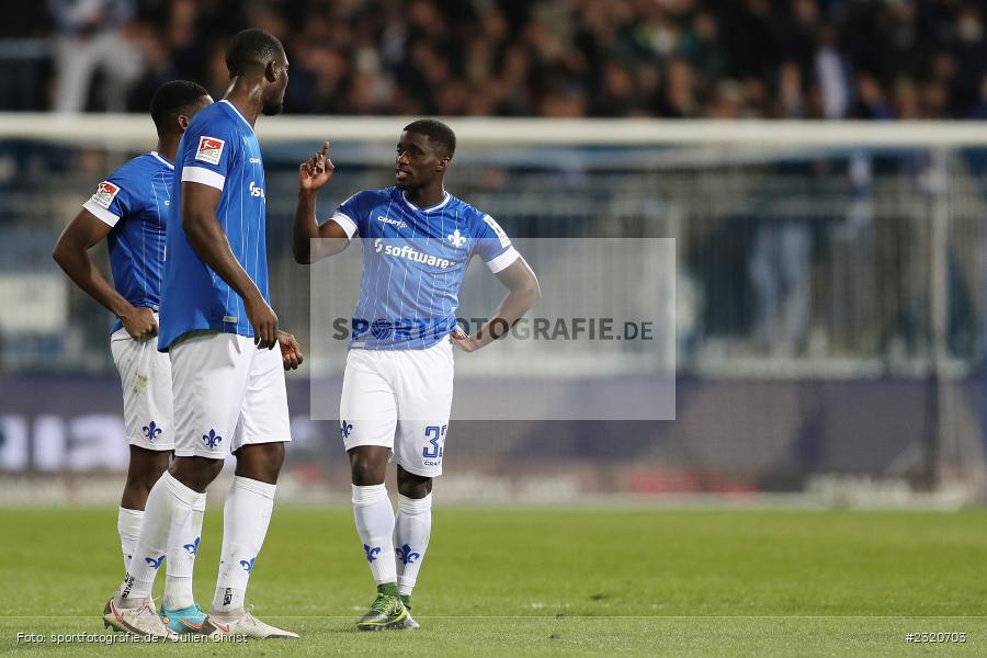 Hände, Arme, gestikuliert, Braydon Manu, Merck-Stadion am Böllenfalltor, Darmstadt, 11.03.2022, DFL, sport, action, März 2022, Saison 2021/2022, 2. Bundesliga, SVS, D98, SV Sandhausen, SV Darmstadt 98 - Bild-ID: 2320703