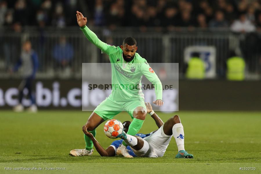 Frank Ronstadt, Cebio Soukou, Merck-Stadion am Böllenfalltor, Darmstadt, 11.03.2022, DFL, sport, action, März 2022, Saison 2021/2022, 2. Bundesliga, SVS, D98, SV Sandhausen, SV Darmstadt 98 - Bild-ID: 2320720