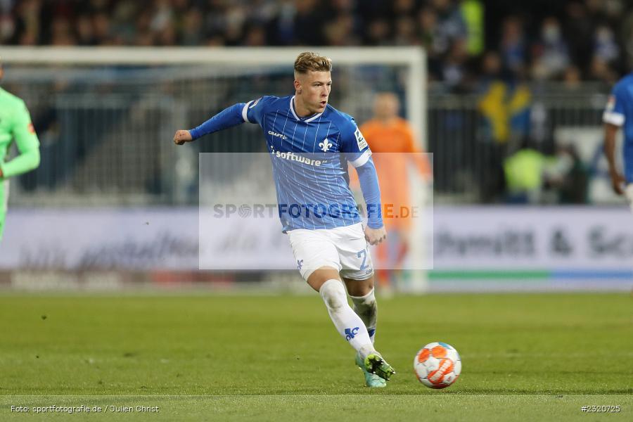 Tim Skarke, Merck-Stadion am Böllenfalltor, Darmstadt, 11.03.2022, DFL, sport, action, März 2022, Saison 2021/2022, 2. Bundesliga, SVS, D98, SV Sandhausen, SV Darmstadt 98 - Bild-ID: 2320725