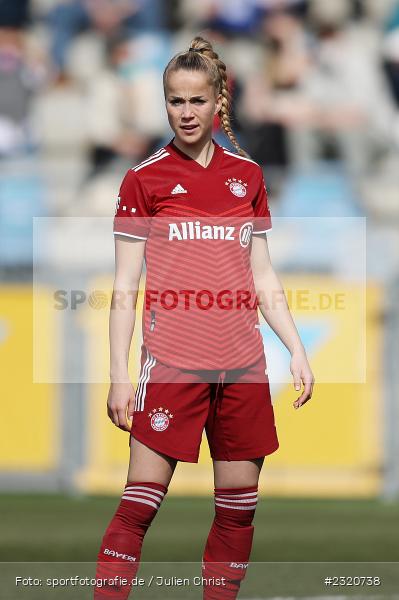 Giulia Gwinn, Dietmar-Hopp-Stadion, Hoffenheim, 12.03.2022, DFB, sport, action, März 2022, Saison 2021/2022, FLYERALARM, Bundesliga, Frauen, FFBL, FLYERALARM Frauen-Bundesliga, FCB, TSG, FC Bayern München, TSG Hoffenheim - Bild-ID: 2320738