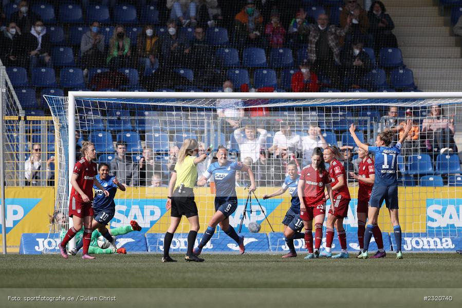 Nicole Billa, Freude, Torjubel, Tine De Caigny, Dietmar-Hopp-Stadion, Hoffenheim, 12.03.2022, DFB, sport, action, März 2022, Saison 2021/2022, FLYERALARM, Bundesliga, Frauen, FFBL, FLYERALARM Frauen-Bundesliga, FCB, TSG, FC Bayern München, TSG Hoffenheim - Bild-ID: 2320740
