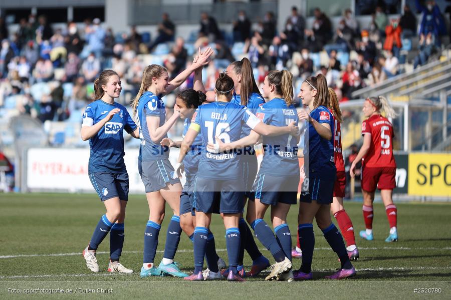 Freude, Torjubel, Chantal Hagel, Dietmar-Hopp-Stadion, Hoffenheim, 12.03.2022, DFB, sport, action, März 2022, Saison 2021/2022, FLYERALARM, Bundesliga, Frauen, FFBL, FLYERALARM Frauen-Bundesliga, FCB, TSG, FC Bayern München, TSG Hoffenheim - Bild-ID: 2320780 Freude, Torjubel, Chantal Hagel, Dietmar-Hopp-Stadion, Hoffenheim, 12.03.2022, DFB, sport, action, März 2022, Saison 2021/2022, FLYERALARM, Bundesliga, Frauen, FFBL, FLYERALARM Frauen-Bundesliga, FCB, TSG, FC Bayern München, TSG Hoffenheim - Bild-ID: 2320780