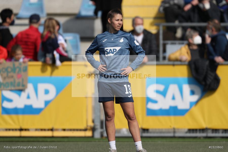 Isabella Hartig, Dietmar-Hopp-Stadion, Hoffenheim, 12.03.2022, DFB, sport, action, März 2022, Saison 2021/2022, FLYERALARM, Bundesliga, Frauen, FFBL, FLYERALARM Frauen-Bundesliga, FCB, TSG, FC Bayern München, TSG Hoffenheim - Bild-ID: 2320860