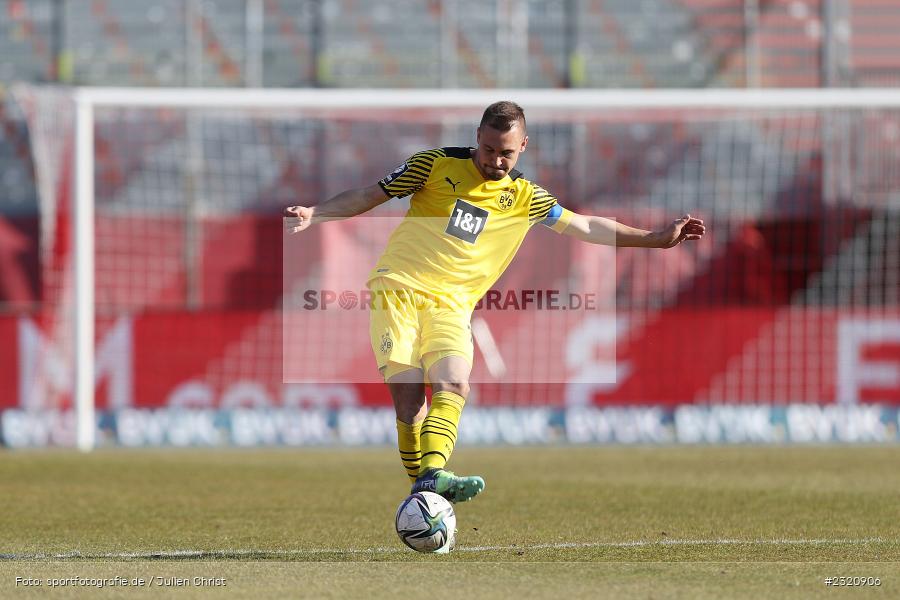 Franz Pfanne, FLYERALARM Arena, Würzburg, 13.03.2022, DFB, sport, action, März 2022, Saison 2021/2022, Fussball, 3. Liga, BVB, FWK, Borussia Dortmund II, FC Würzburger Kickers - Bild-ID: 2320906