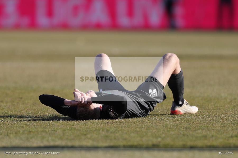 Louis Breunig, FLYERALARM Arena, Würzburg, 13.03.2022, DFB, sport, action, März 2022, Saison 2021/2022, Fussball, 3. Liga, BVB, FWK, Borussia Dortmund II, FC Würzburger Kickers - Bild-ID: 2320919