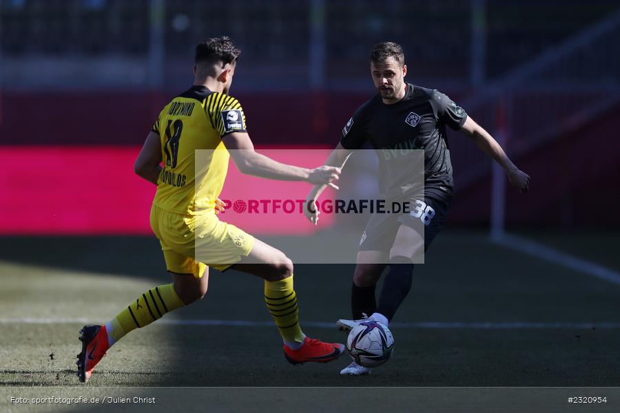 Robert Herrmann, FLYERALARM Arena, Würzburg, 13.03.2022, DFB, sport, action, März 2022, Saison 2021/2022, Fussball, 3. Liga, BVB, FWK, Borussia Dortmund II, FC Würzburger Kickers - Bild-ID: 2320954 Robert Herrmann, FLYERALARM Arena, Würzburg, 13.03.2022, DFB, sport, action, März 2022, Saison 2021/2022, Fussball, 3. Liga, BVB, FWK, Borussia Dortmund II, FC Würzburger Kickers - Bild-ID: 2320954