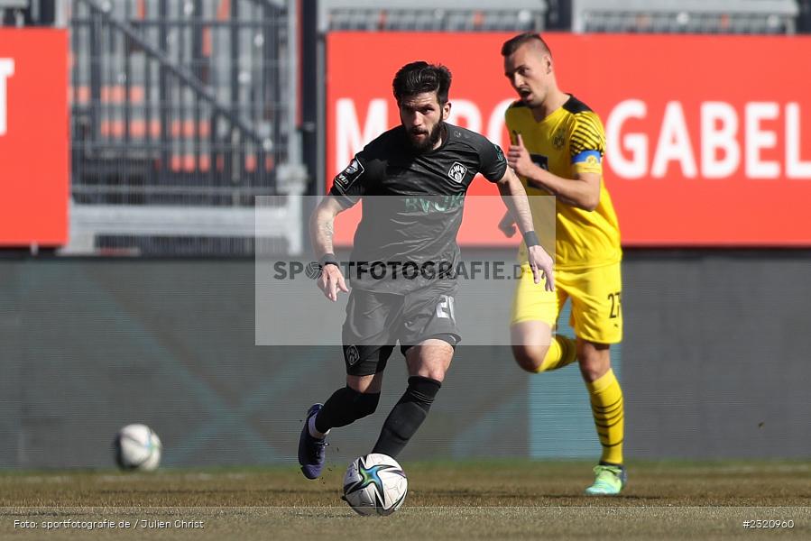 Fanol Perdedaj, FLYERALARM Arena, Würzburg, 13.03.2022, DFB, sport, action, März 2022, Saison 2021/2022, Fussball, 3. Liga, BVB, FWK, Borussia Dortmund II, FC Würzburger Kickers - Bild-ID: 2320960