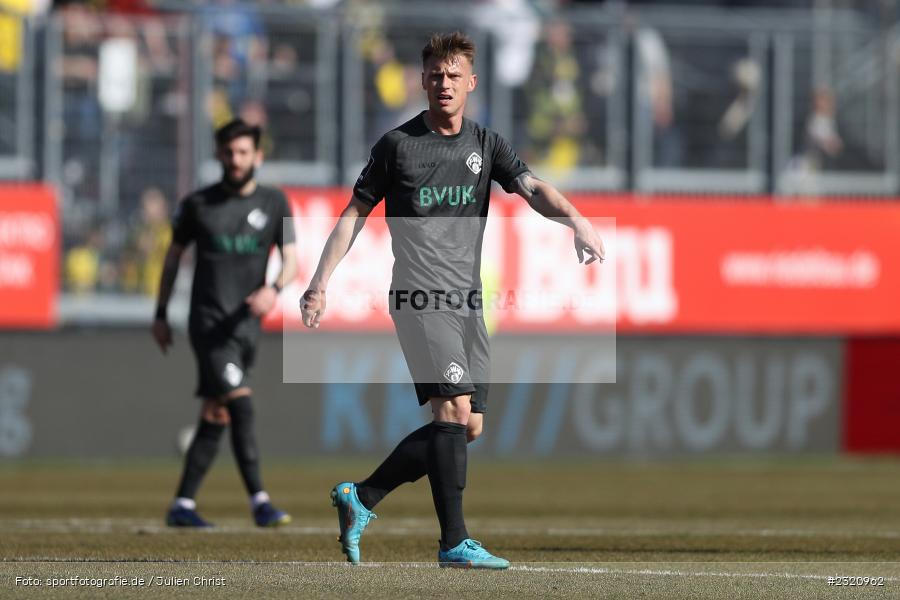 Marvin Pourié, FLYERALARM Arena, Würzburg, 13.03.2022, DFB, sport, action, März 2022, Saison 2021/2022, Fussball, 3. Liga, BVB, FWK, Borussia Dortmund II, FC Würzburger Kickers - Bild-ID: 2320962 Marvin Pourié, FLYERALARM Arena, Würzburg, 13.03.2022, DFB, sport, action, März 2022, Saison 2021/2022, Fussball, 3. Liga, BVB, FWK, Borussia Dortmund II, FC Würzburger Kickers - Bild-ID: 2320962