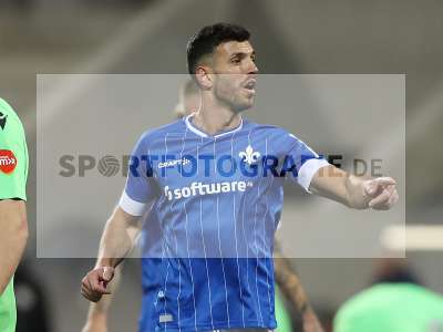 Fotos von SV Darmstadt 98 - SV Sandhausen auf sportfotografie.de