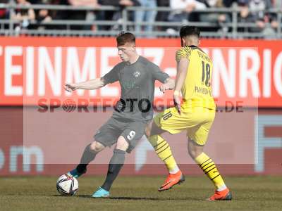 Fotos von FC Würzburger Kickers - Borussia Dortmund II auf sportfotografie.de