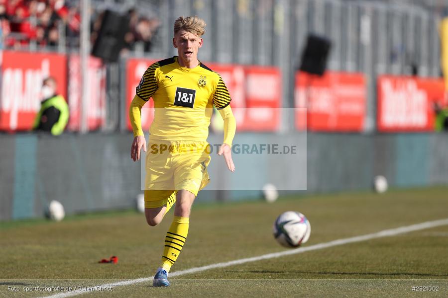 Ted Tattermusch, FLYERALARM Arena, Würzburg, 13.03.2022, DFB, sport, action, März 2022, Saison 2021/2022, Fussball, 3. Liga, BVB, FWK, Borussia Dortmund II, FC Würzburger Kickers - Bild-ID: 2321002