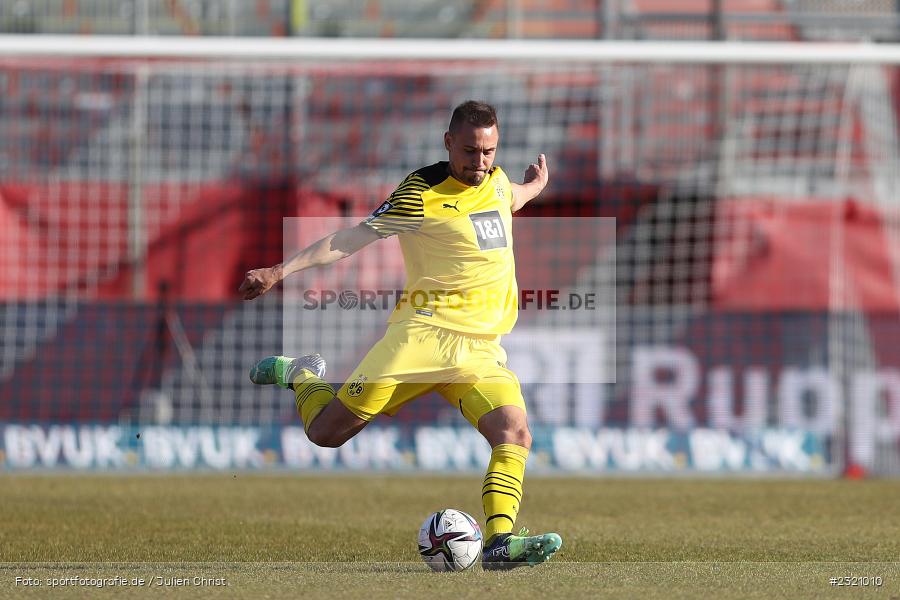 Franz Pfanne, FLYERALARM Arena, Würzburg, 13.03.2022, DFB, sport, action, März 2022, Saison 2021/2022, Fussball, 3. Liga, BVB, FWK, Borussia Dortmund II, FC Würzburger Kickers - Bild-ID: 2321010