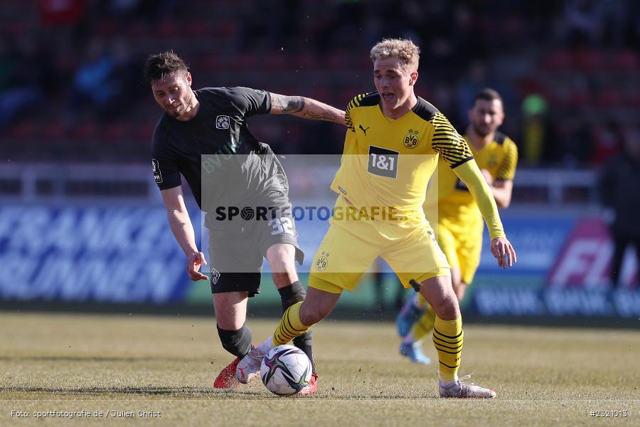 Timo Bornemann, FLYERALARM Arena, Würzburg, 13.03.2022, DFB, sport, action, März 2022, Saison 2021/2022, Fussball, 3. Liga, BVB, FWK, Borussia Dortmund II, FC Würzburger Kickers - Bild-ID: 2321013