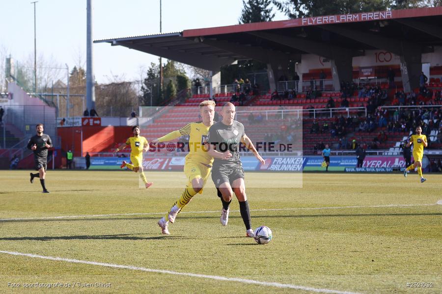 Tobias Kraulich, FLYERALARM Arena, Würzburg, 13.03.2022, DFB, sport, action, März 2022, Saison 2021/2022, Fussball, 3. Liga, BVB, FWK, Borussia Dortmund II, FC Würzburger Kickers - Bild-ID: 2321032
