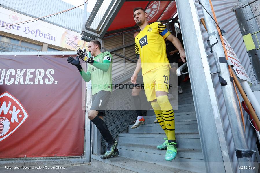 Hendrik Bonmann, FLYERALARM Arena, Würzburg, 13.03.2022, DFB, sport, action, März 2022, Saison 2021/2022, Fussball, 3. Liga, BVB, FWK, Borussia Dortmund II, FC Würzburger Kickers - Bild-ID: 2321066 Hendrik Bonmann, FLYERALARM Arena, Würzburg, 13.03.2022, DFB, sport, action, März 2022, Saison 2021/2022, Fussball, 3. Liga, BVB, FWK, Borussia Dortmund II, FC Würzburger Kickers - Bild-ID: 2321066