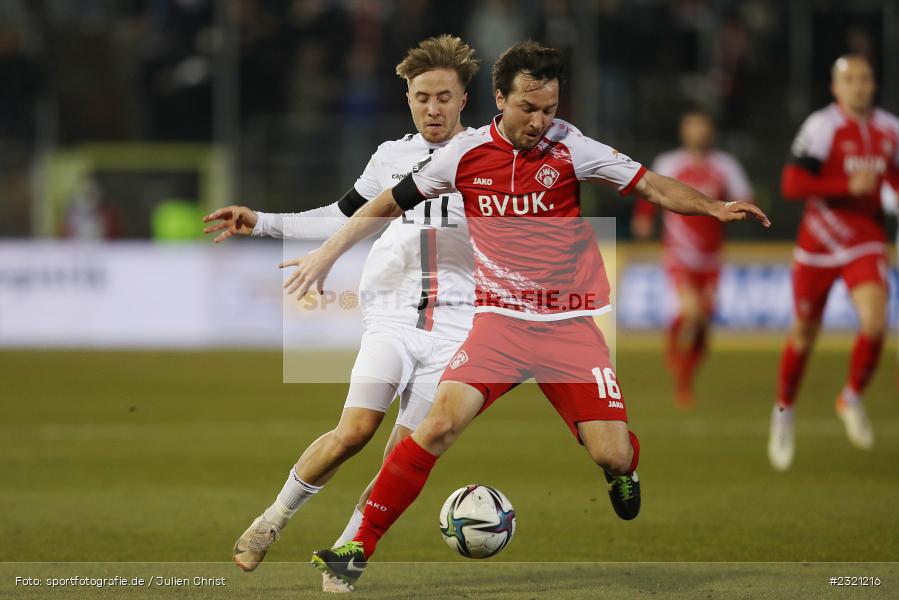 Peter Kurzweg, FLYERALARM Arena, Würzburg, 18.03.2022, DFL, sport, action, März 2022, Saison 2021/2022, Fussball, FCV, FWK, FC Viktoria Köln, FC Würzburger Kickers - Bild-ID: 2321216