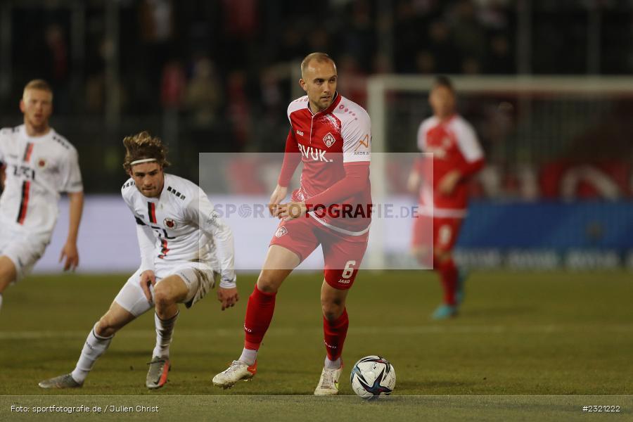 Tobias Kraulich, FLYERALARM Arena, Würzburg, 18.03.2022, DFL, sport, action, März 2022, Saison 2021/2022, Fussball, FCV, FWK, FC Viktoria Köln, FC Würzburger Kickers - Bild-ID: 2321222