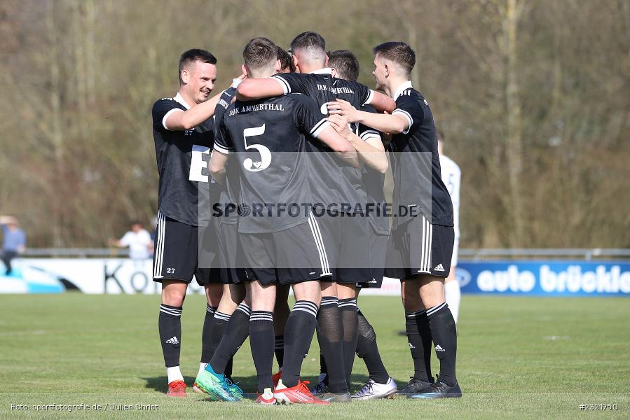 Torjubel, Daniel Gömmel, Sportgelände in der Au, Karlstadt-Karlburg, 26.03.2022, BFV, sport, action, März 2022, Saison 2021/2022, Fussball, DJK, TSV, Bayernliga Nord, DJK Ammerthal, TSV Karlburg - Bild-ID: 2321950