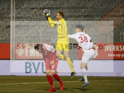 Fotos von FC Würzburger Kickers - FC Viktoria Köln auf sportfotografie.de