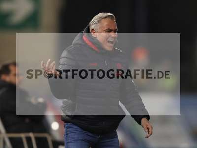 Fotos von FC Würzburger Kickers - FC Viktoria Köln auf sportfotografie.de