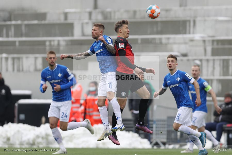 Tobias Kempe, Merck-Stadion am Böllenfalltor, Darmstadt, 02.04.2022, DFL, sport, action, April 2022, Saison 2021/2022, KSV, D98, 2. Bundesliga, Fussball, Holstein Kiel, SV Darmstadt 98 - Bild-ID: 2322388