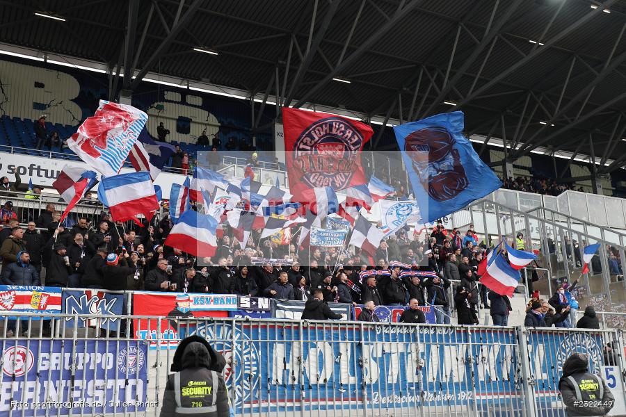 Fans, Merck-Stadion am Böllenfalltor, Darmstadt, 02.04.2022, DFL, sport, action, April 2022, Saison 2021/2022, KSV, D98, 2. Bundesliga, Fussball, Holstein Kiel, SV Darmstadt 98 - Bild-ID: 2322449
